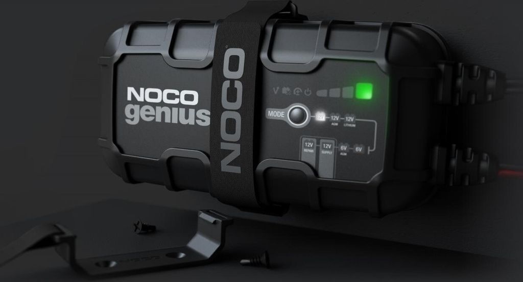 Noco Genius 10 EU 10A battery charger for 6V12V batteries with maintenance and deflection function (Genius10eu)