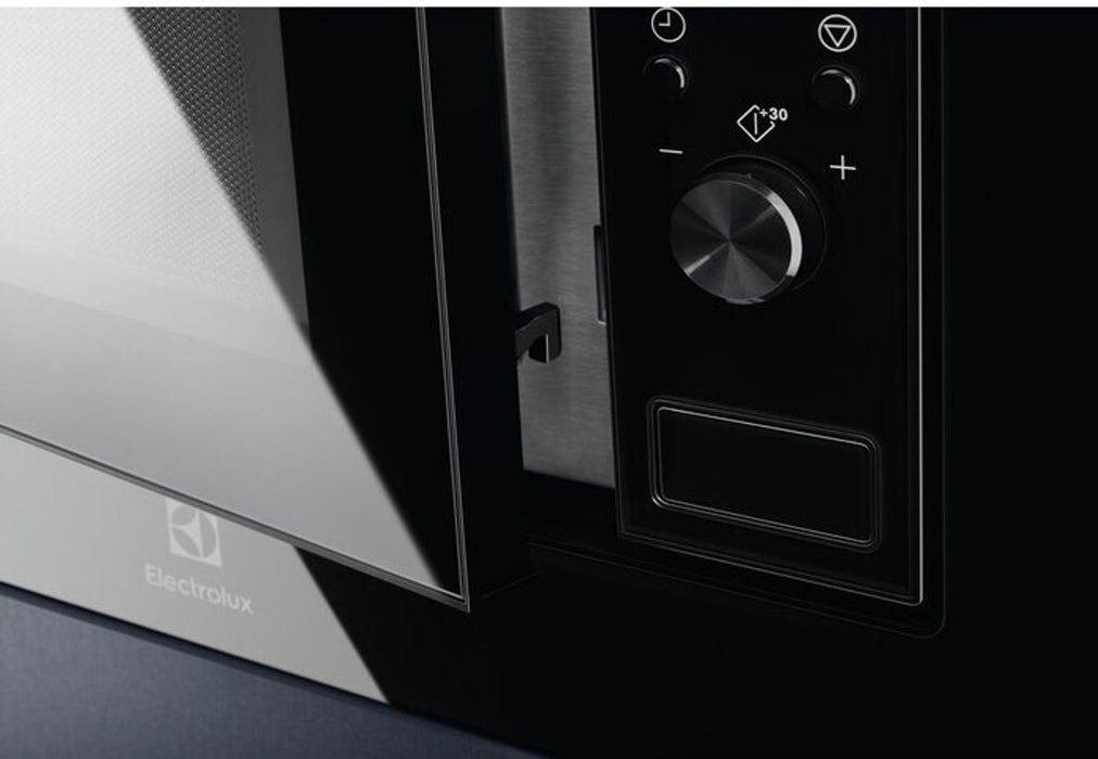 Electrolux microwave stove LMS2203EMK (700W