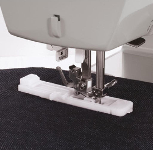 Singer Heavy Duty 4423 sewing machine